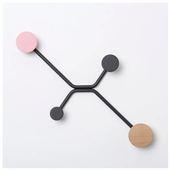 Черна закачалка за стена с розов детайл Hook - Gazzda