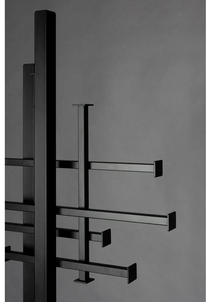Черна стоманена стойка за връхни дрехи 71x185 cm Rumex – Dutchbone