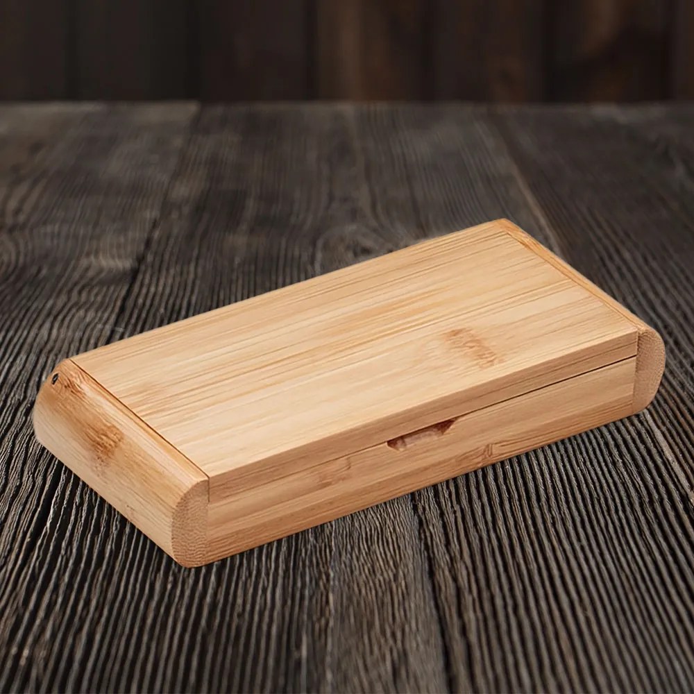 Луксозен тирбушон от неръждаема стомана в бамбукова кутия