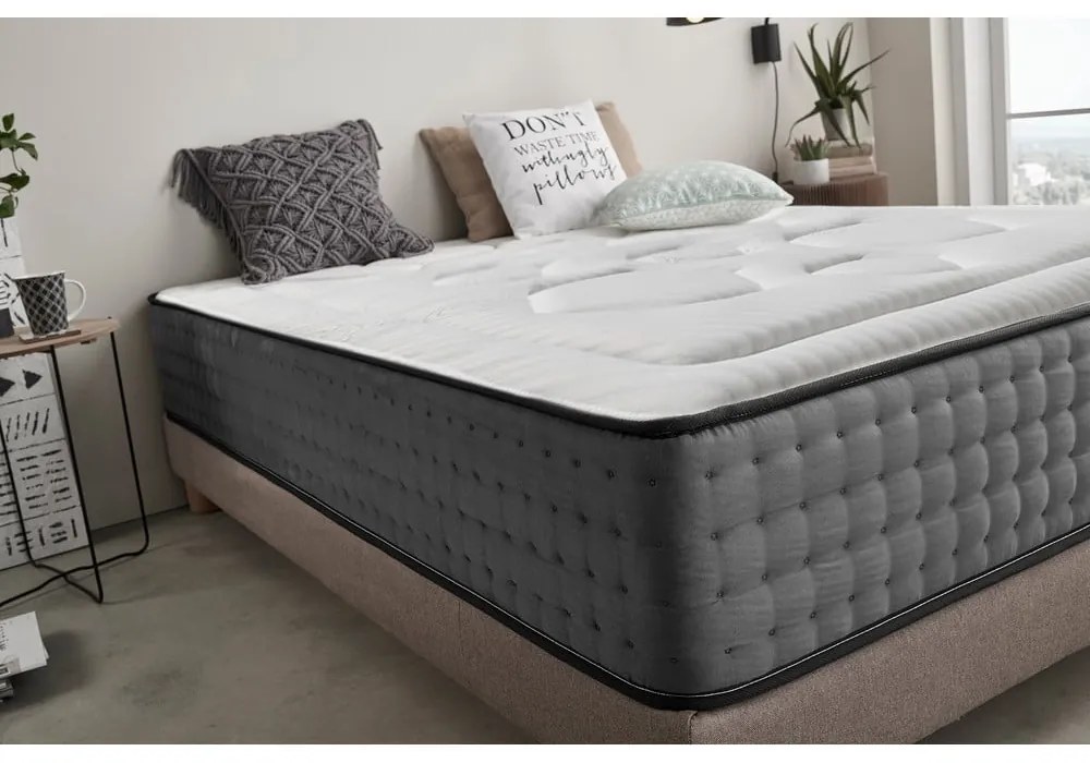 Твърд/средно твърд пружинен матрак , 180 x 200 cm Hexacare Bagged Springs - Moonia