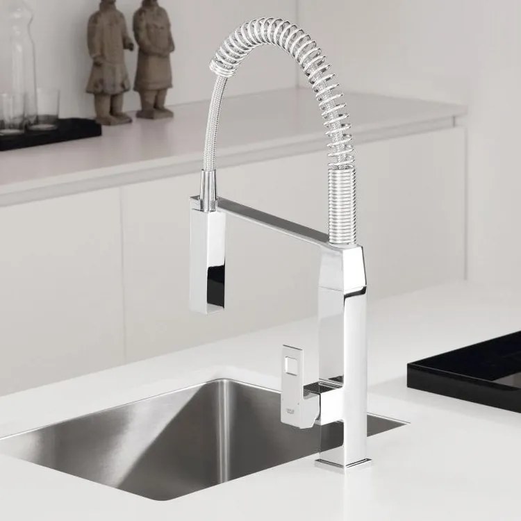 Кухненски кран Grohe EuroCube με ελατήριο