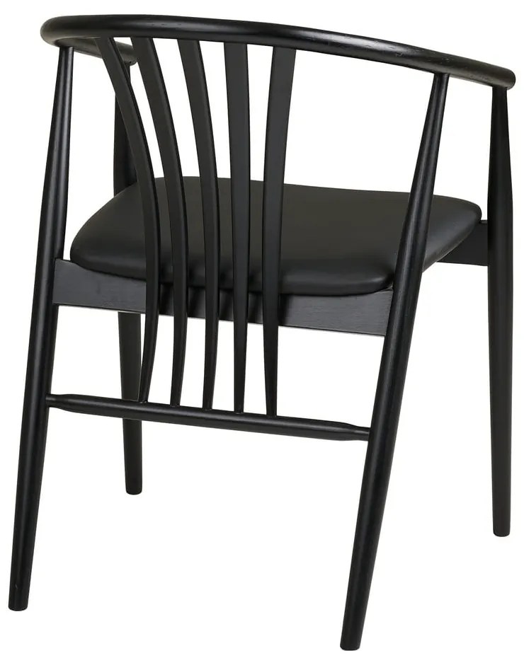 Черен трапезен стол с подлакътници от масивен бук Agustin – House Nordic