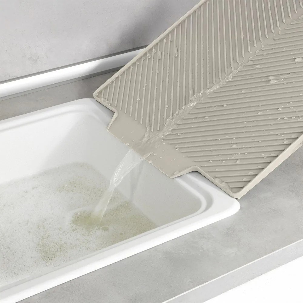 Бежова пластмасова тавичка за оттичане за съдовете 34x40 cm Nelia – Wenko