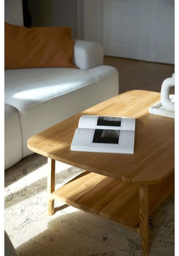 Масичка за кафе от масивен дъб в естествен цвят 70x110 cm Twig – The Beds