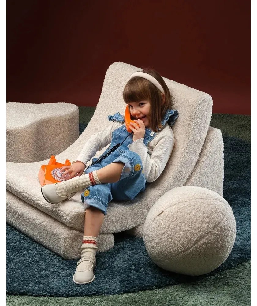 Кремава детска възглавница за диван от букле Ball – Wigiwama