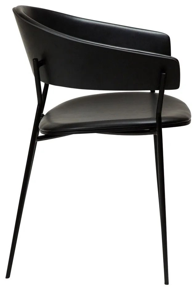 Матово черно трапезен стол с подлакътници Crib – DAN-FORM Denmark