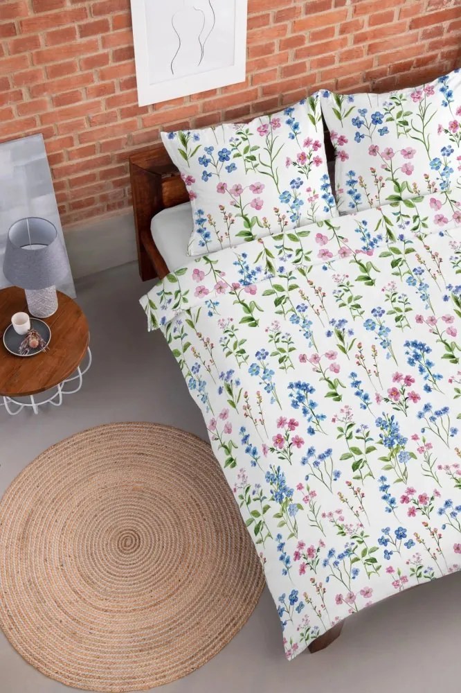 Топло фланелено спално бельо с мотив на ливадни цветя 2 части: 1 бр. 140x200 + 1 бр. 70x80