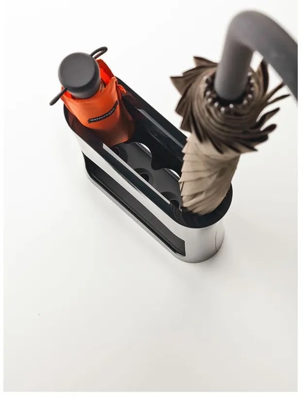 Черна стойка за чадър Oval - YAMAZAKI