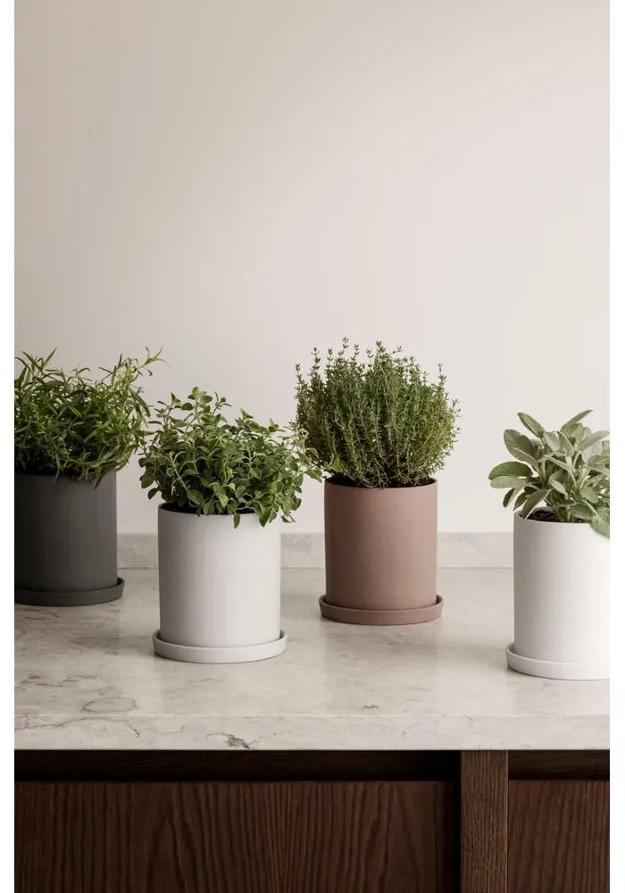 Тъмно сив порцеланов съд Nona - Blomus