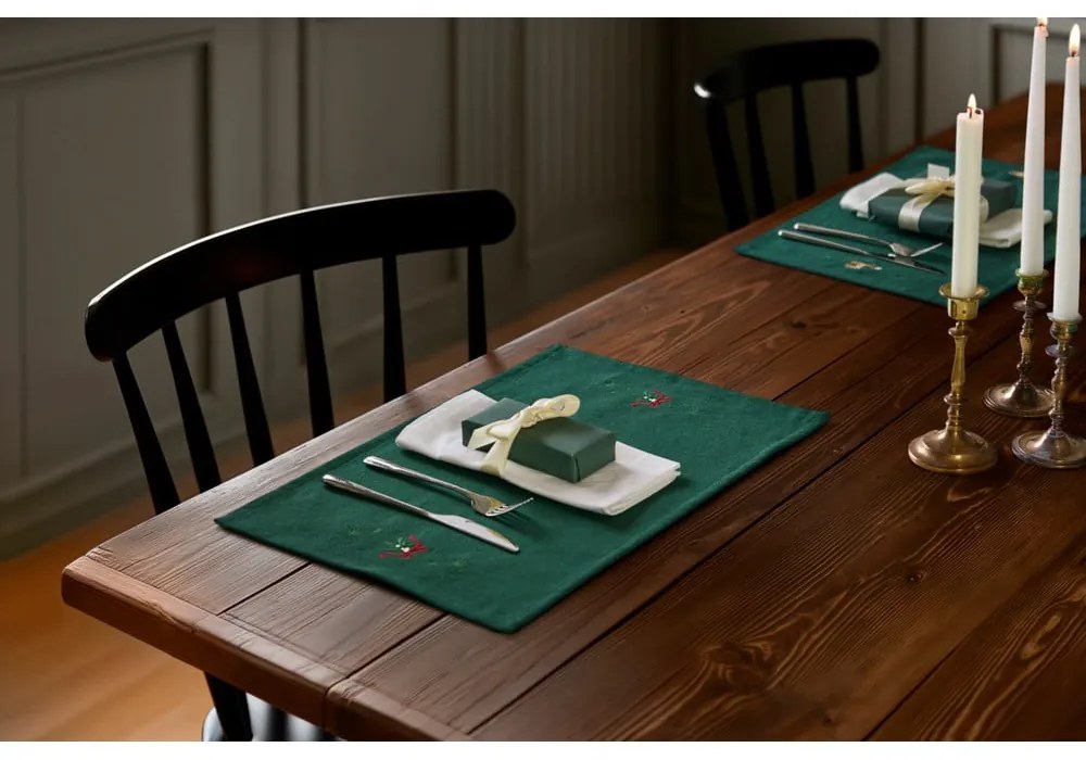 Подложка за хранене с коледен мотив със смес от памук 30x43 cm Christmas Fable – JUNA