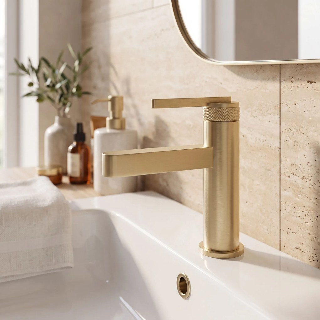 Смесител за баня Rea Grace Brush Gold
