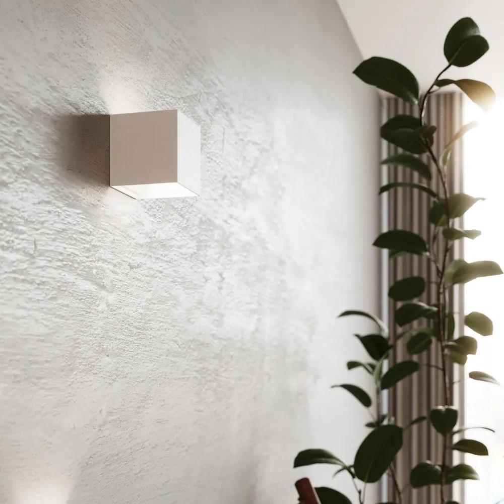 Бяла LED стенна лампа Pinio – Nice Lamps