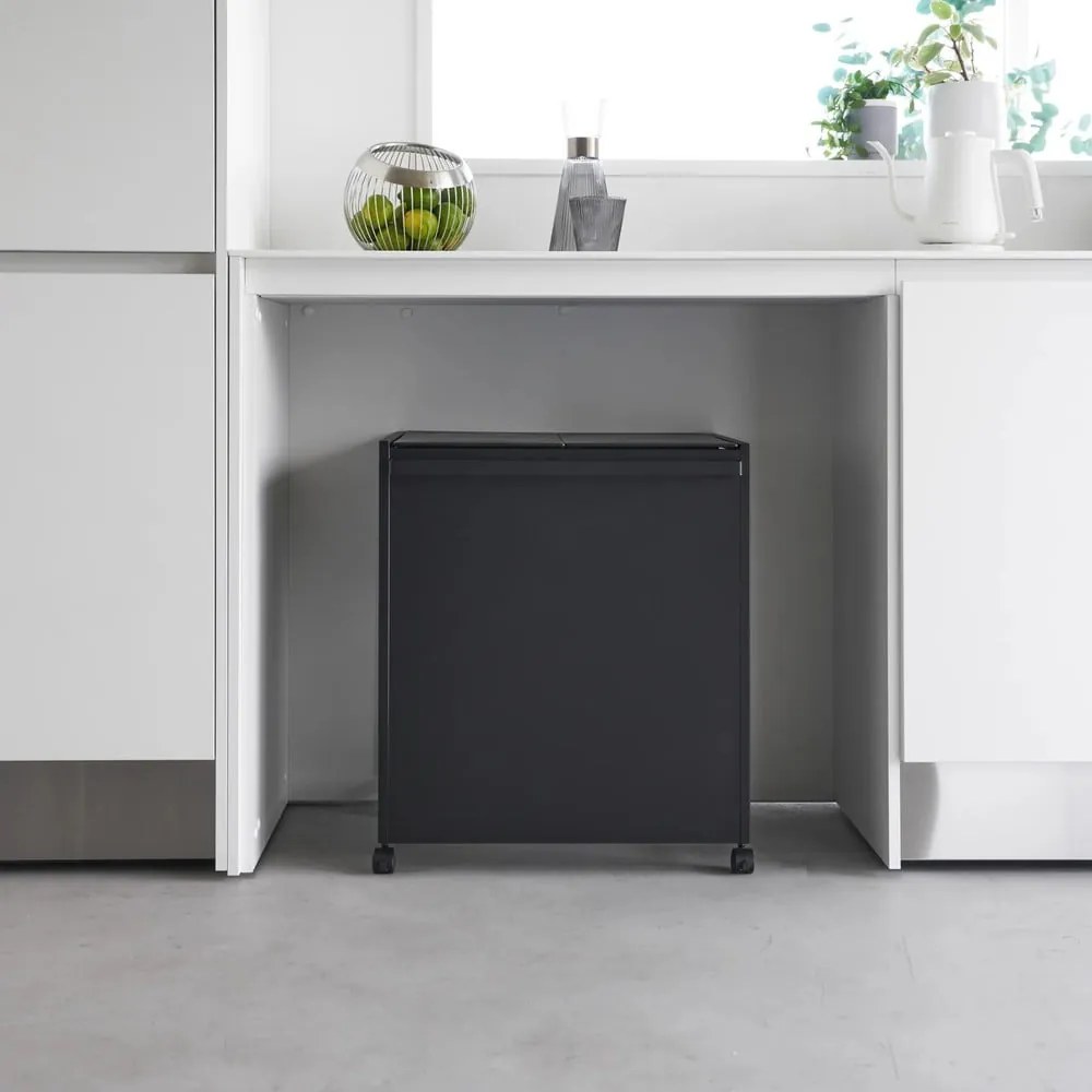 Черно метално кошче за рециклиране Tower – YAMAZAKI