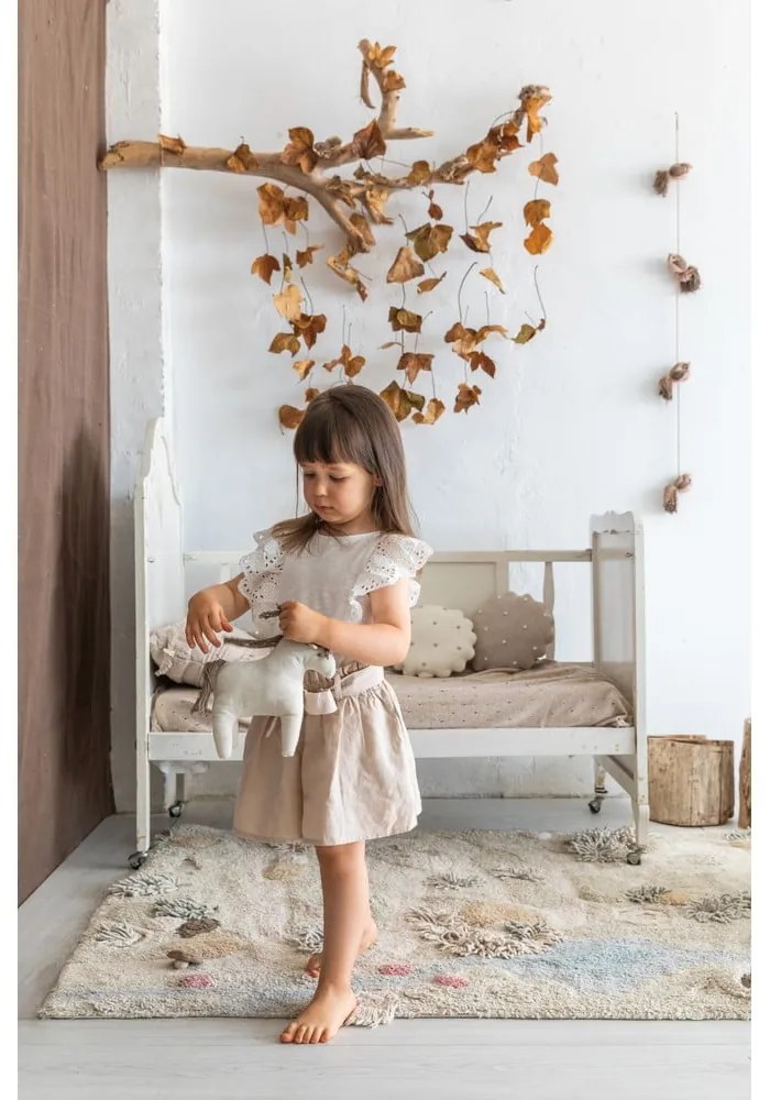 Бежово памучно детско килимче за игра 120x160 cm Path of Nature – Lorena Canals