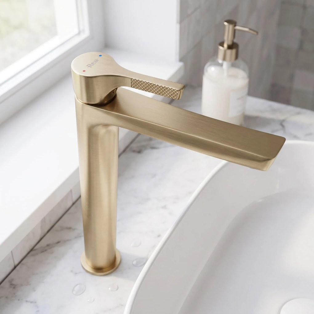 Смесител за мивка PREMIUM Rea Maxim Brush Gold High