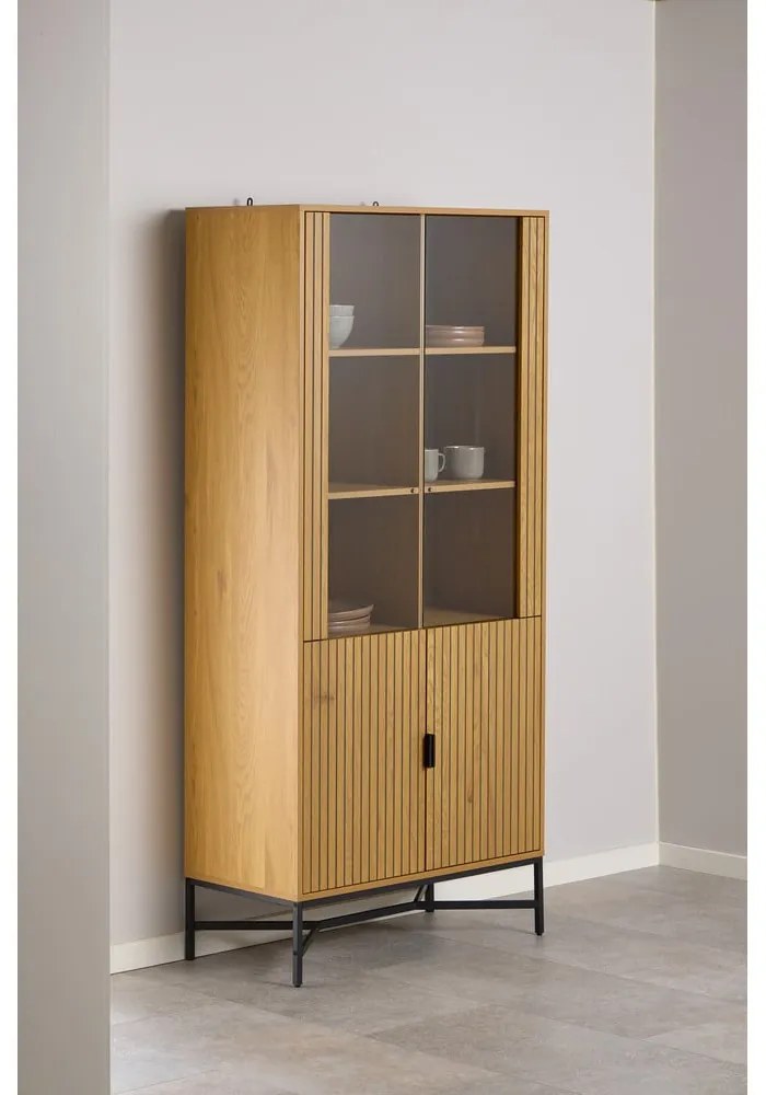 Витрина от дъбов декор в естествен цвят 80x180x40 cm Jaipur – Actona