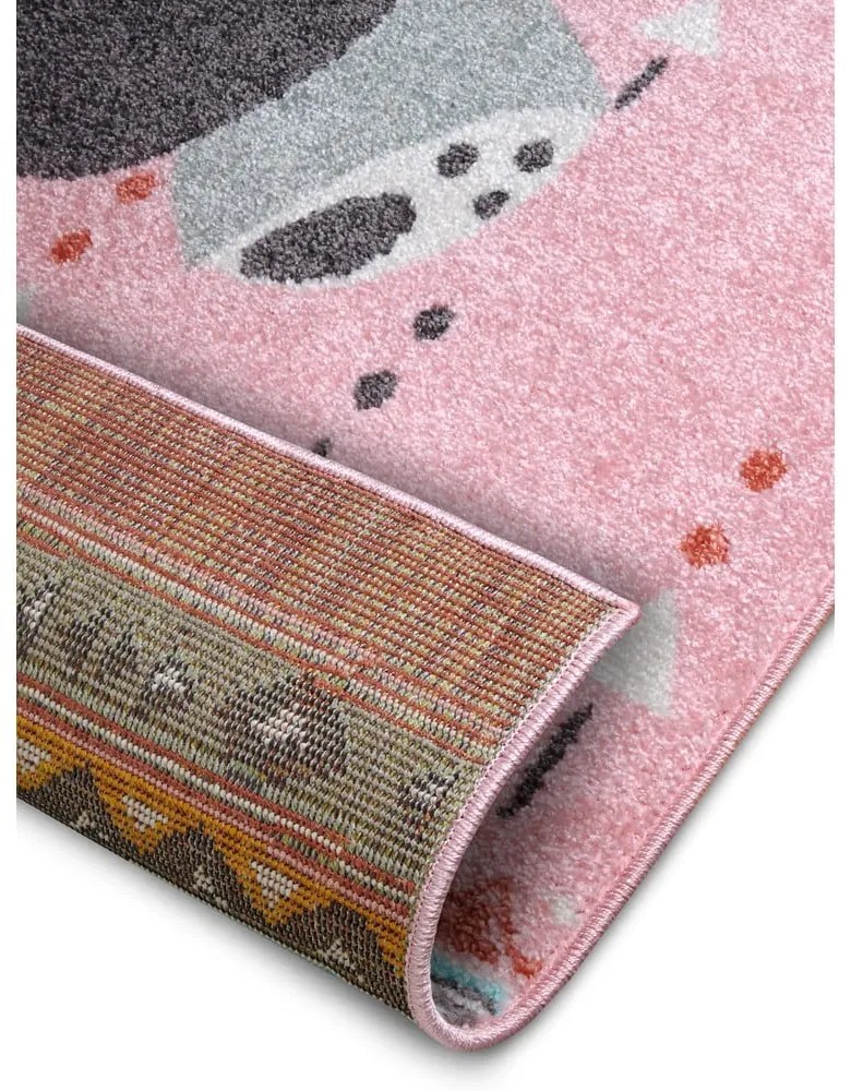 Розов детски килим 160x235 cm Panda - Hanse Home