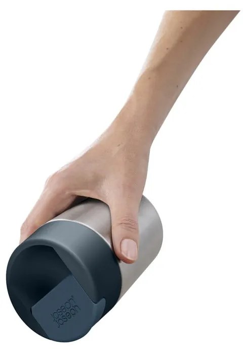 Чаша за пътуване в тъмно синьо лъскаво сребро 340 ml Sipp - Joseph Joseph