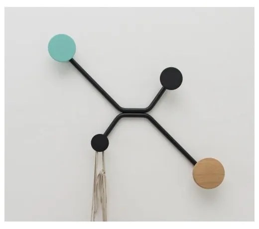 Черна закачалка за стена с детайли в ментово зелено Hook - Gazzda