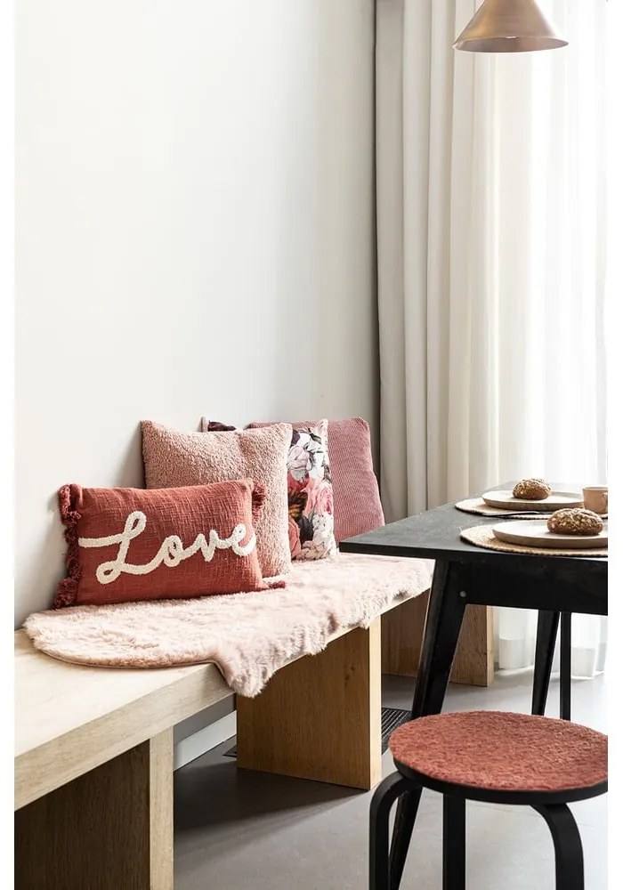 Декоративна възглавница 50x30 cm Cotton Slub Love - Tiseco Home Studio