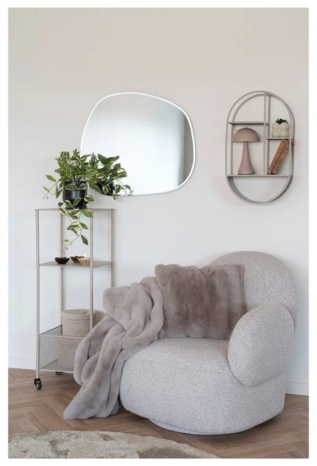 Сиво/бежово одеяло от изкуствена кожа 130x180 cm Galena – House Nordic