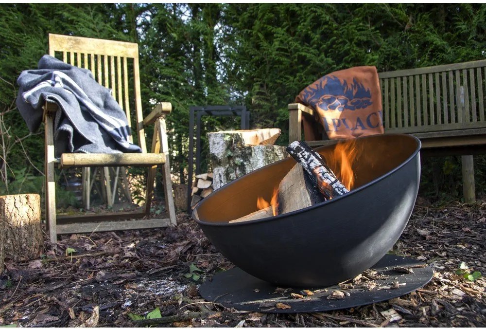 Черна камина Moon - Esschert Design