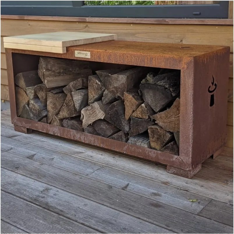 Седалка от бор върху дървена клечка - Remundi