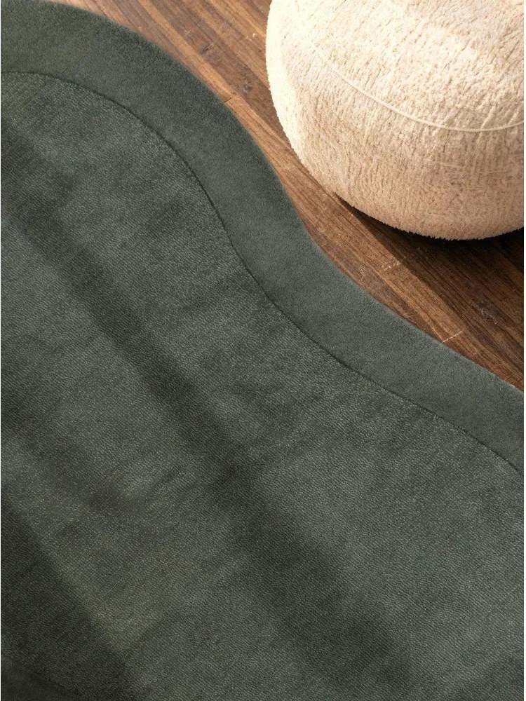 Тъмнозелен ръчно изработен килим със смес от вълна 125x200 cm Kari Organic – Villeroy&amp;Boch
