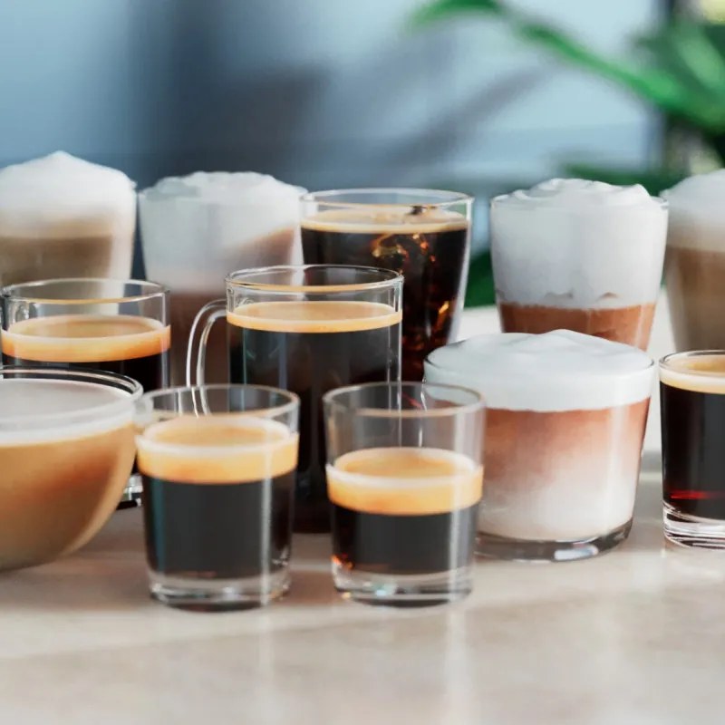 Кафеавтомат Philips LatteGo 5500 EP5543/90, 1500W, 15 bar, 1.8 л, 20 напитки, LatteGo, SilentBrew, QuickStart, Керамична мелачка, Сензорен екран, Бял хром