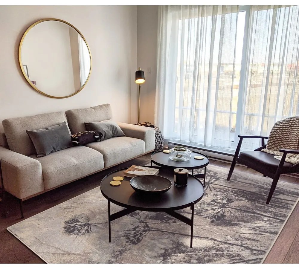 Вълнен килим в кремаво-сиво 133x180 cm Lissey - Agnella