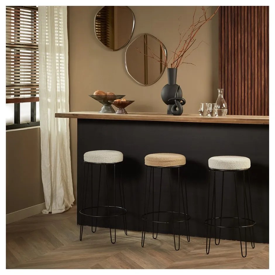 Бял тапициран бар стол (височина на седалката 73 cm) Alice – Light &amp; Living