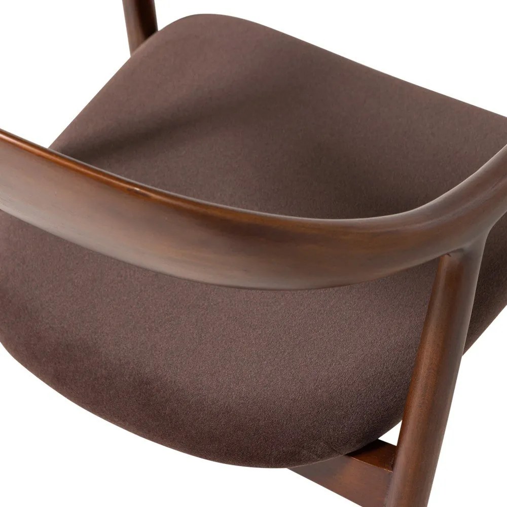 Кафяв трапезен стол с подлакътници от масивен бук Bran – WOOOD