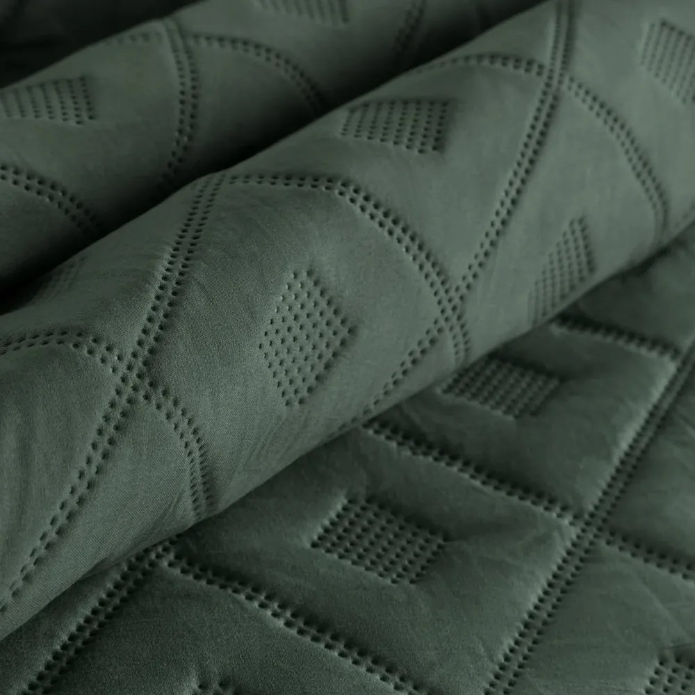 Елегантна покривка за легло - зелена, геометрична шарка Ширина: 220 см | Дължина: 240 см