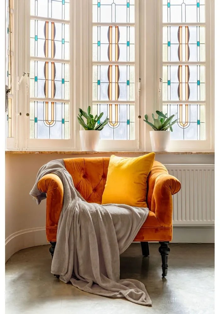 Кафяво одеяло от микроплюш , 130 x 160 cm - Tiseco Home Studio