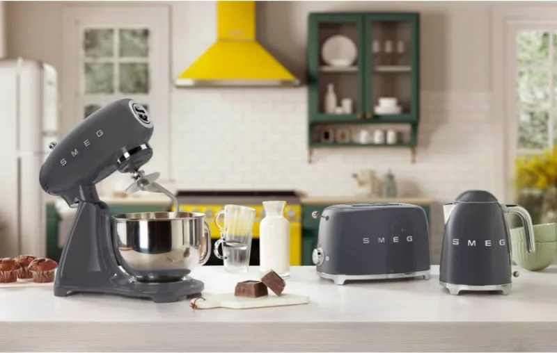 Планетарен миксер SMEG SMF03GREU, 800 W, 4.8 л, 10 скорости, Функция за плавен старт, Крачета против хлъзгане, Сив