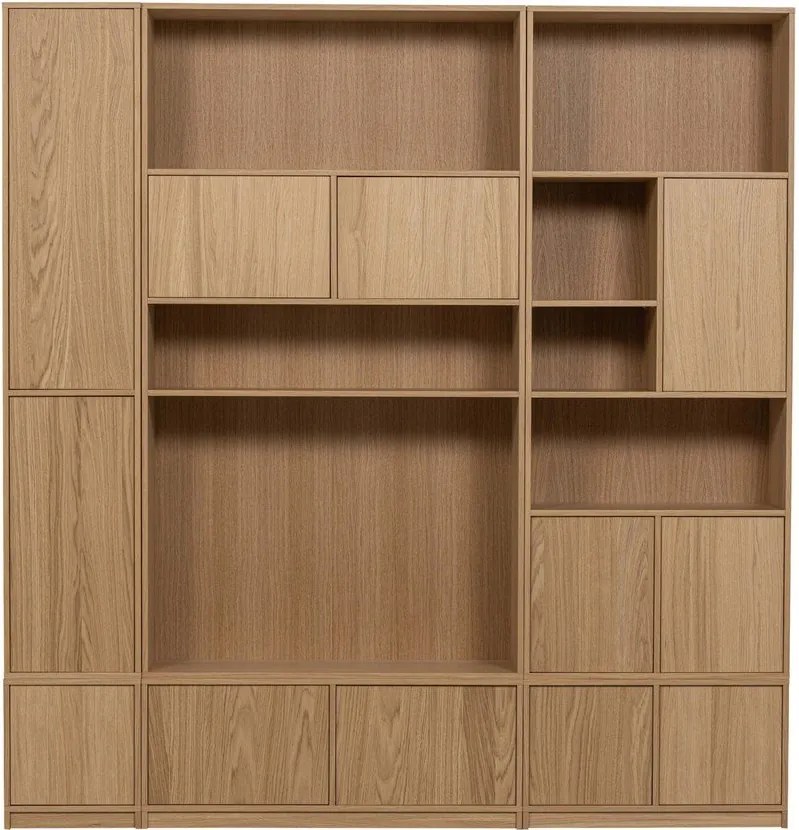 Модулна етажерка за книги с дъбов декор в естествен цвят 110x199 cm Modulair - vtwonen