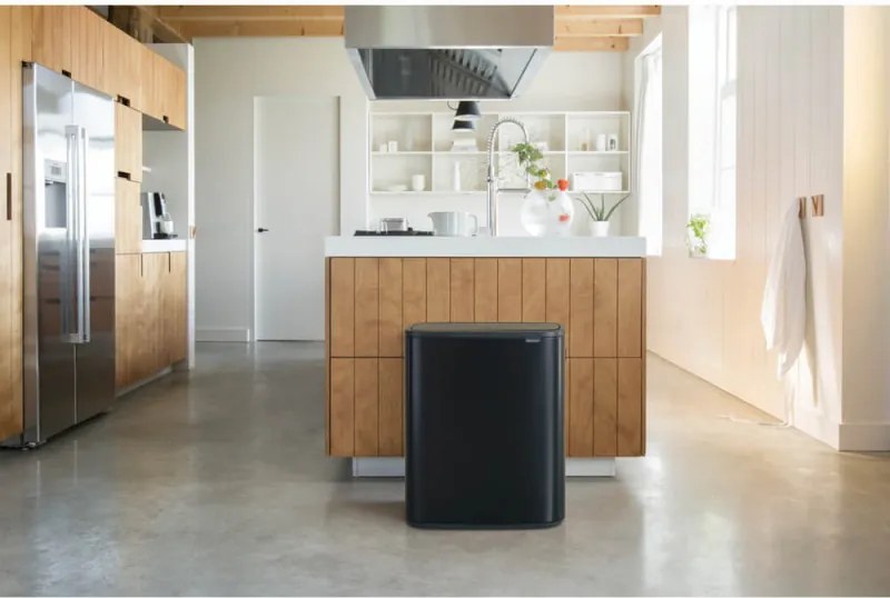 Кош за боклук Brabantia Bo Touch 1001274, 60 л, Плавно и безшумно отваряне, Голям отвор, Устойчив на отпечатъци, Черен/мат