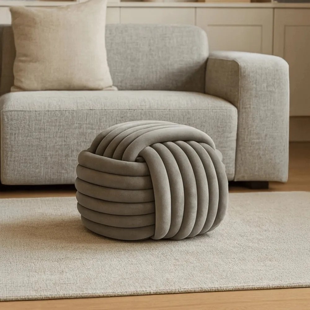 Плетена пуфа от велур MAGMA - различни цветови решения Кремообразно