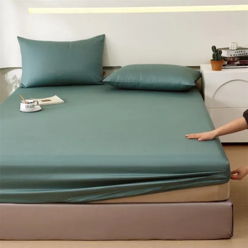 Памучен чаршаф с ластик - тъмнозелен Šírka: 200 cm | Dĺžka: 220 cm