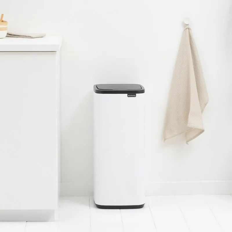 Кош за боклук Brabantia Bo Touch 1010121, 30 л, Плавно и безшумно отваряне, Голям отвор, Бял