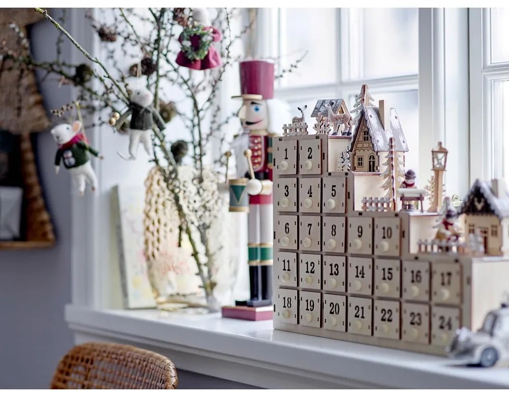 Дървени Коледни фигурки в комплект от 2 бр. (височина 38 cm) Darren – Bloomingville