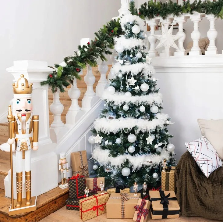 Снежна коледна елха с явор 220 см