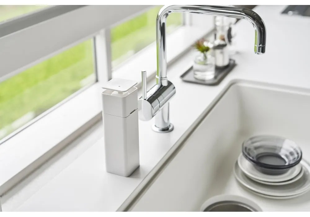 Бял дозатор за перилен препарат Yamazaki , 250 ml Tower - YAMAZAKI