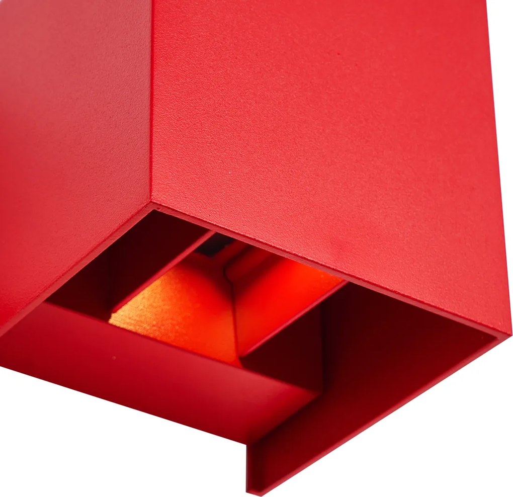 Модерна външна стенна лампа тъмночервена с LED IP54 - Edwin