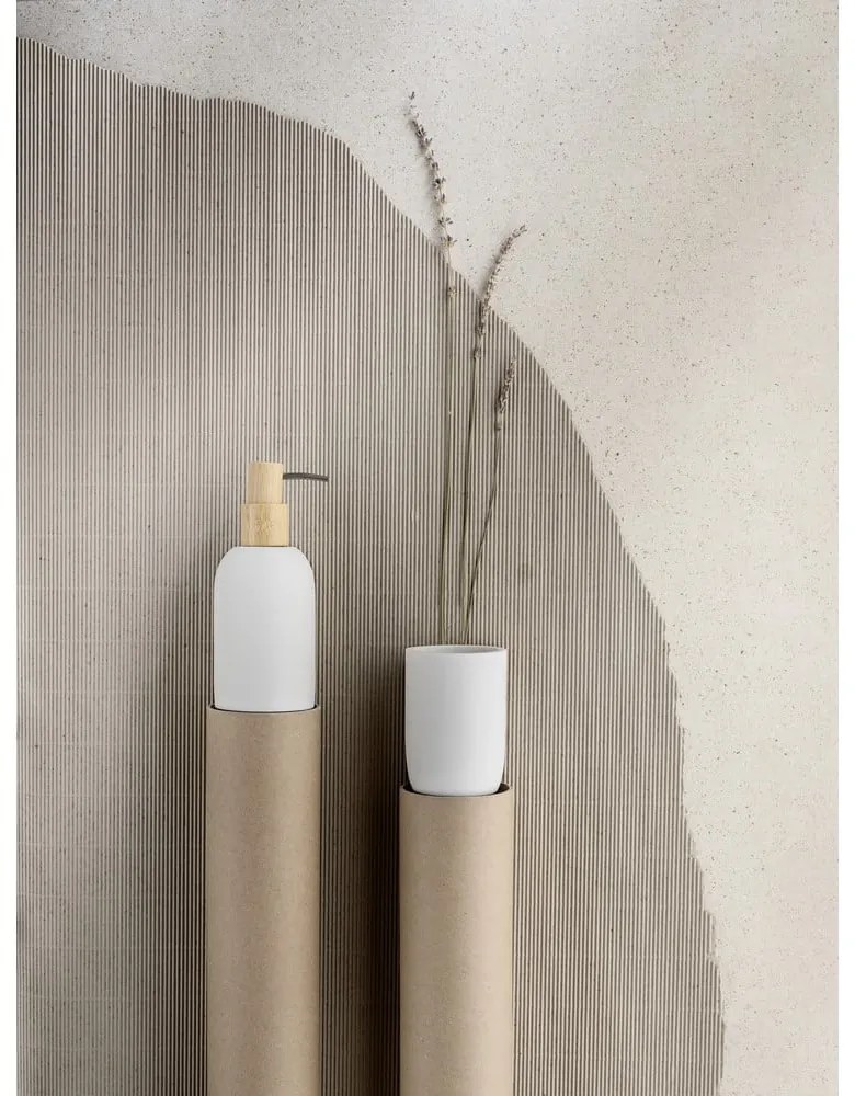 Бяла чаша за четки за зъби от полиресин Altavalle – Wenko