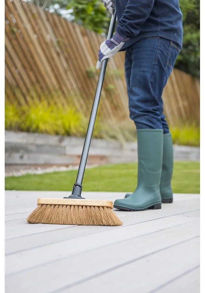 Основи на кафявата метла - Addis