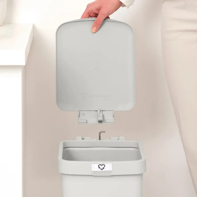 Кош за боклук с педал Brabantia StepUp 1008480, 16 л, Екологични материали, Голям отвор, Светлосив