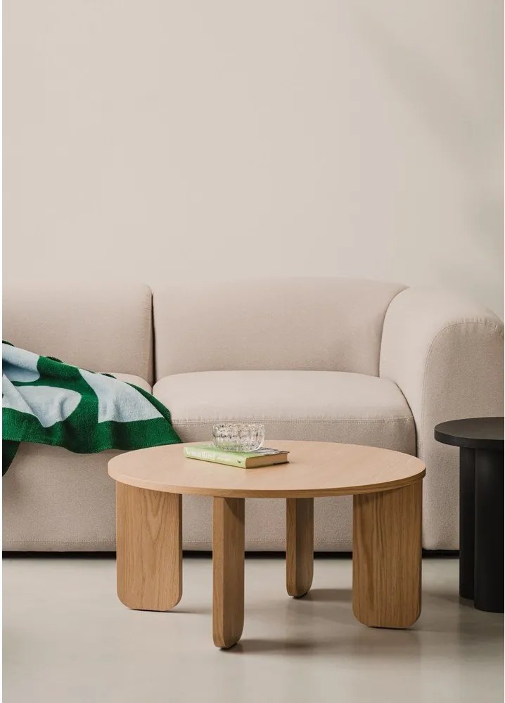 Черна кръгла масичка за кафе с дъбов плот ø 75 cm Kuvu – noo.ma