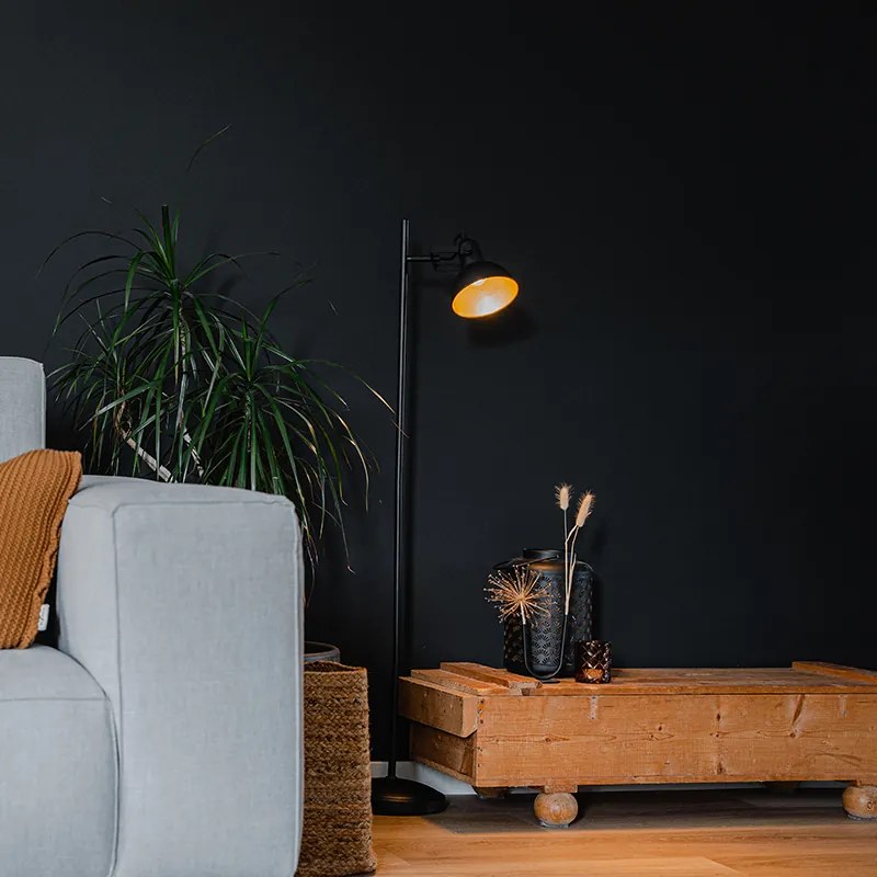 Индустриална подова лампа черна със злато 1-светлина - Tommy