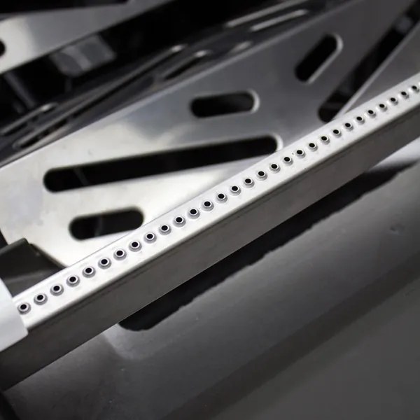 Газово барбекю работещо на пропан/бутан Weber Genesis ІІ E-410 GBS, 14000 W, 86х48 см